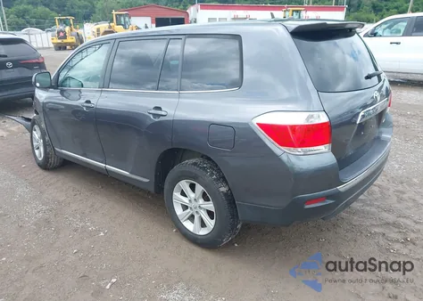 2012 Toyota Highlander Base V6 from USA, damaged, VIN 5TDBK3EH7CS147615
